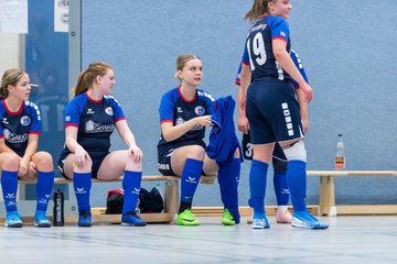 Bild 37 - F Loewinnen Hallen Cup